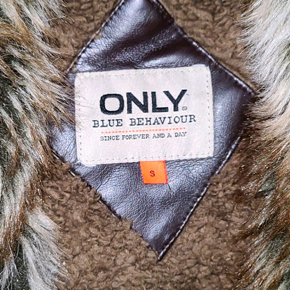 ONLY-Womans winter coat - Picture 2 of 5